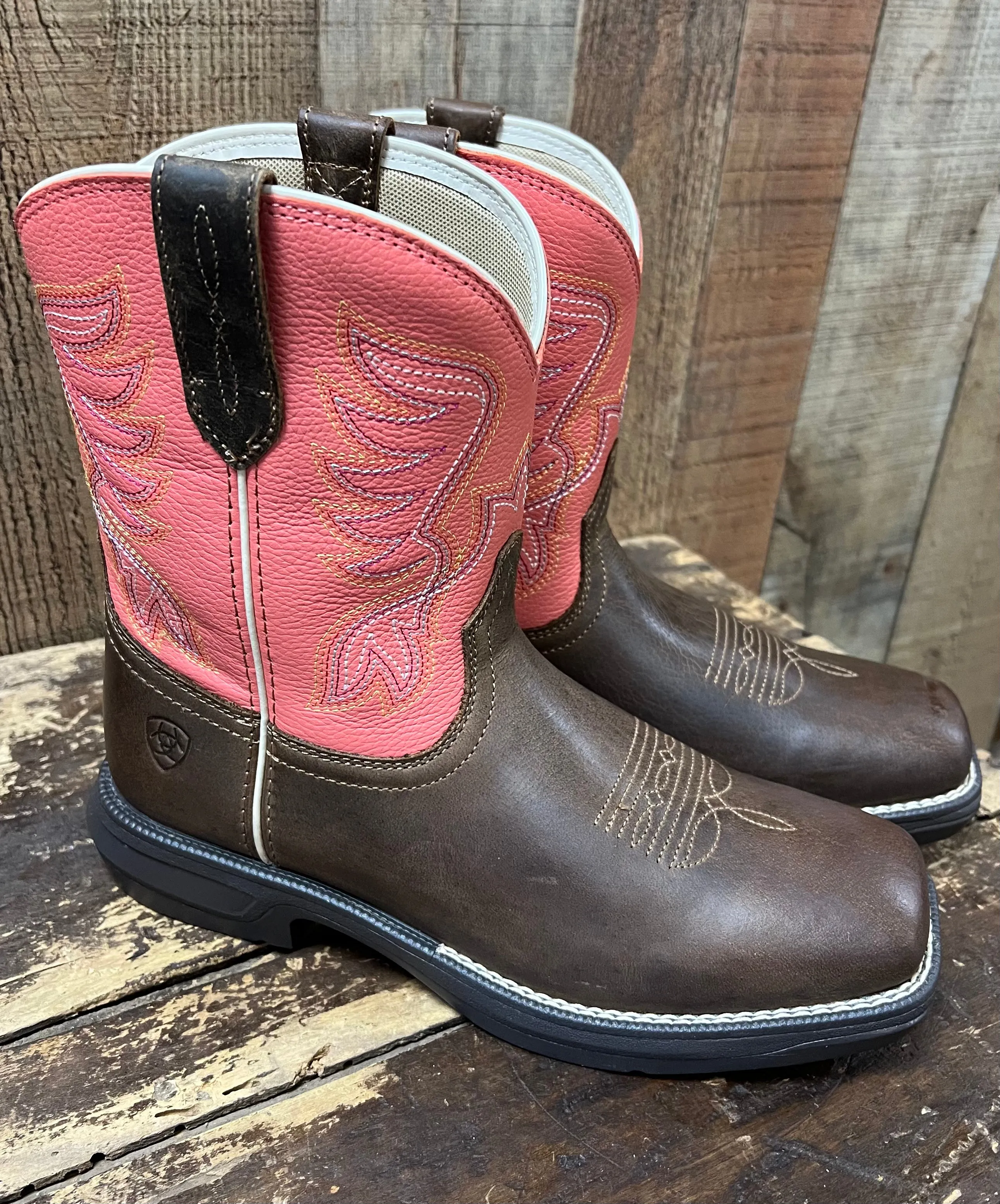 Ariat Anthem Shortie Myra