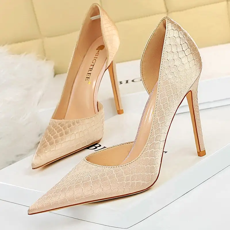 Designer New Women Pumps Pointed Toe High Heels