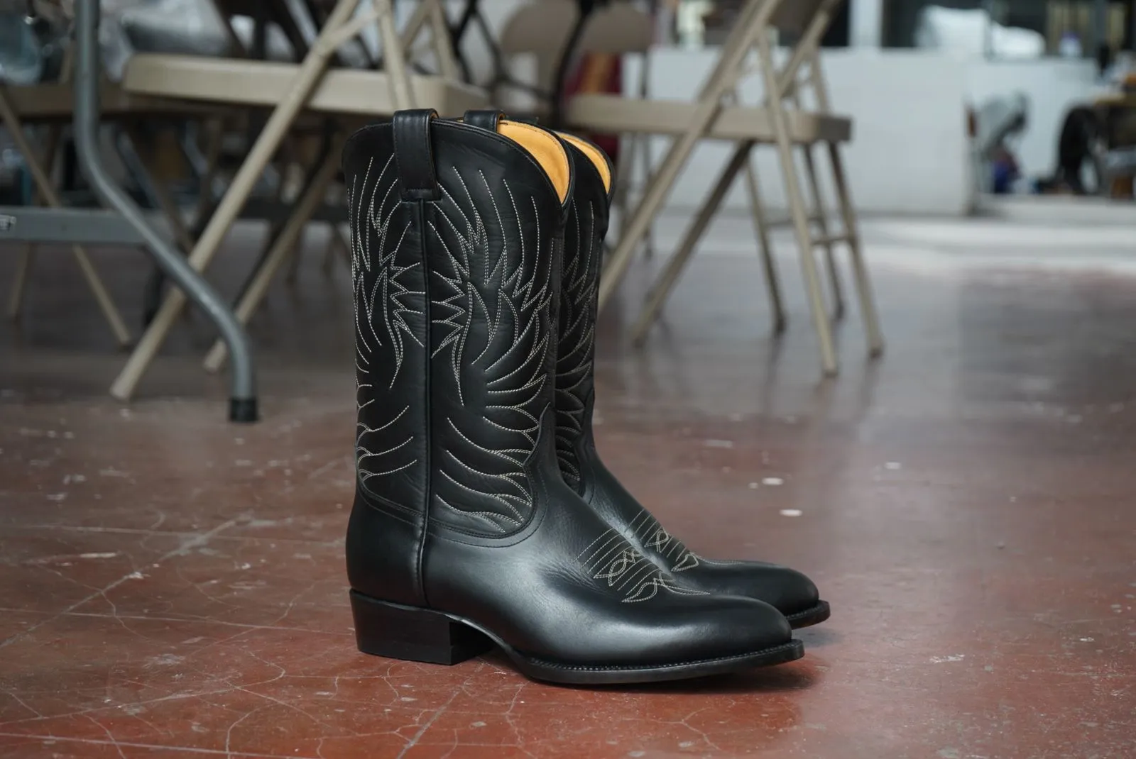 Durango Boots Black V2 - rubber half sole