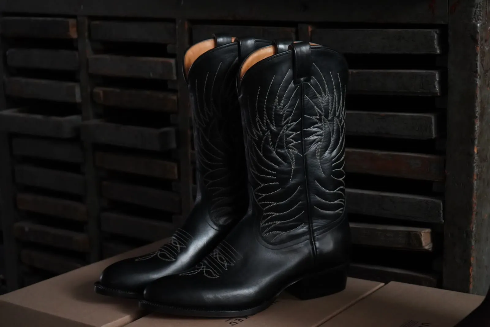 Durango Boots Black V2 - rubber half sole