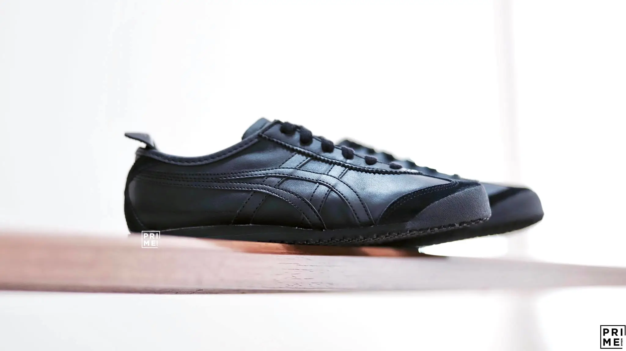 Onitsuka Tiger  Mexico66 Black/Black (D4J2L-9090)