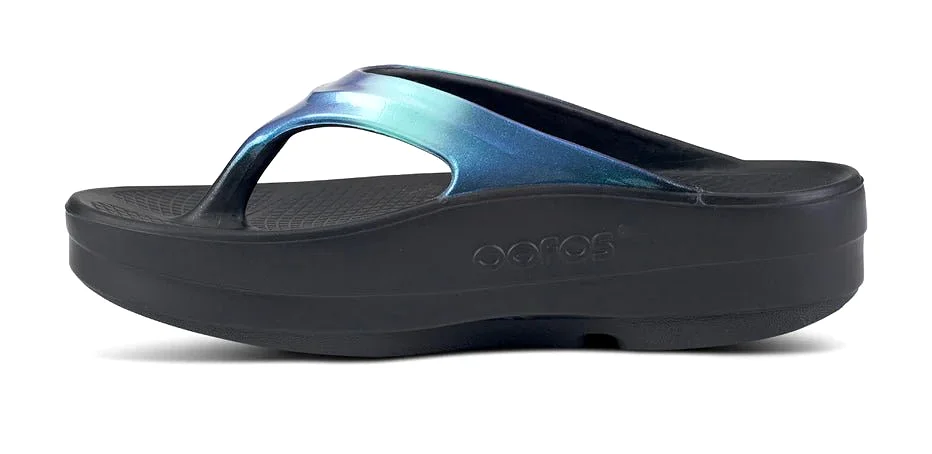 Oofos Women's Oomega Oolala Luxe Recovery Thong Sandal - Atlantis