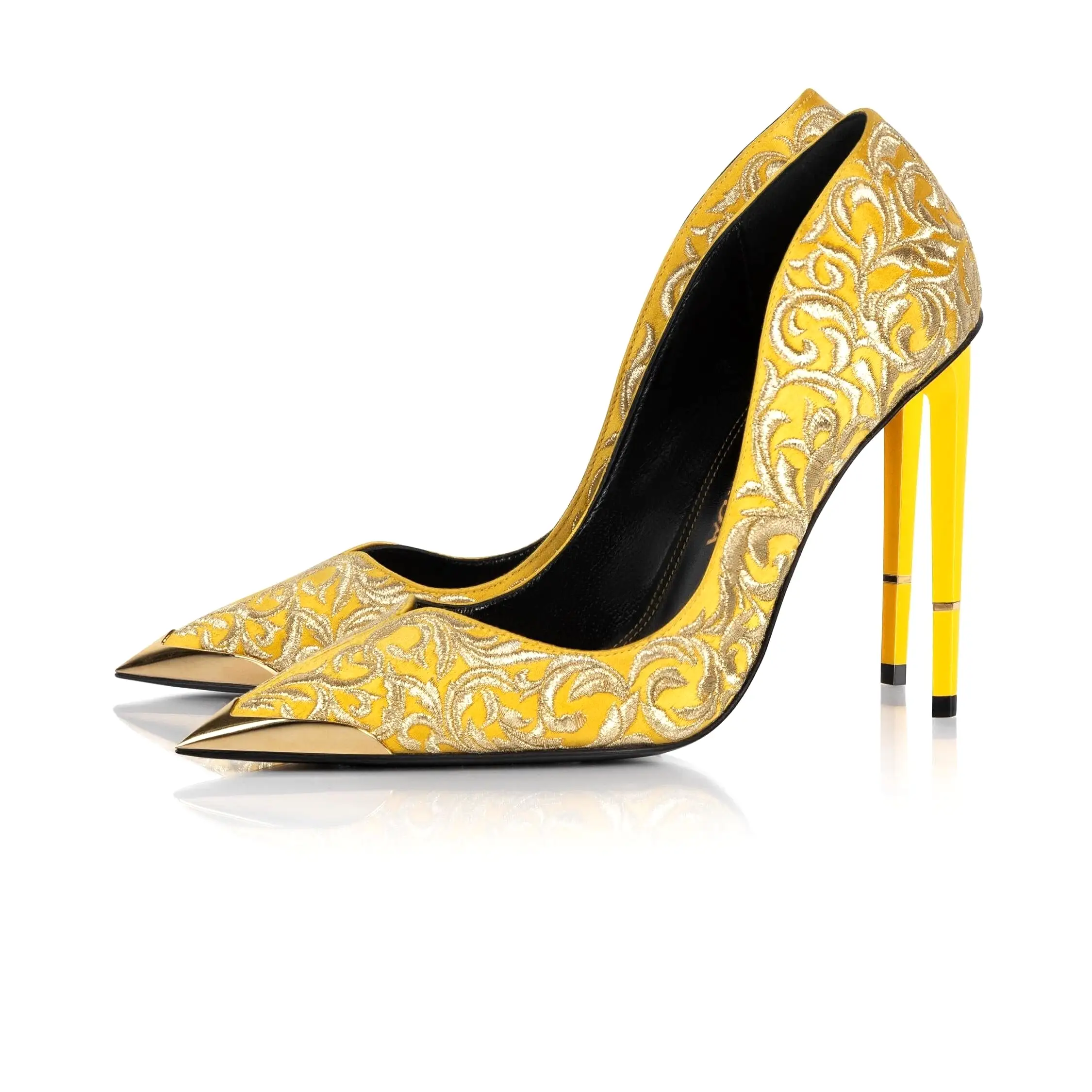 Silk Embroidered Pointed Toe High Heels Pumps